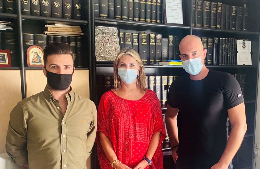 IMG-150699225561ce349d189d56e913ade7-V