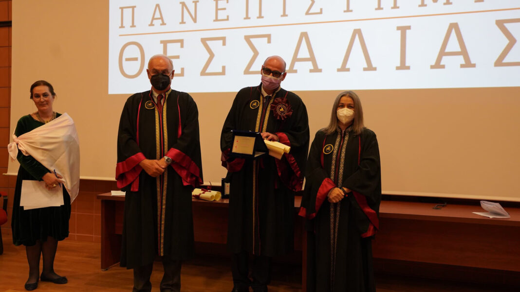 Εξαδάκτυλος_01_site