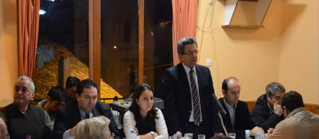 FB_IMG_1702888440852-1