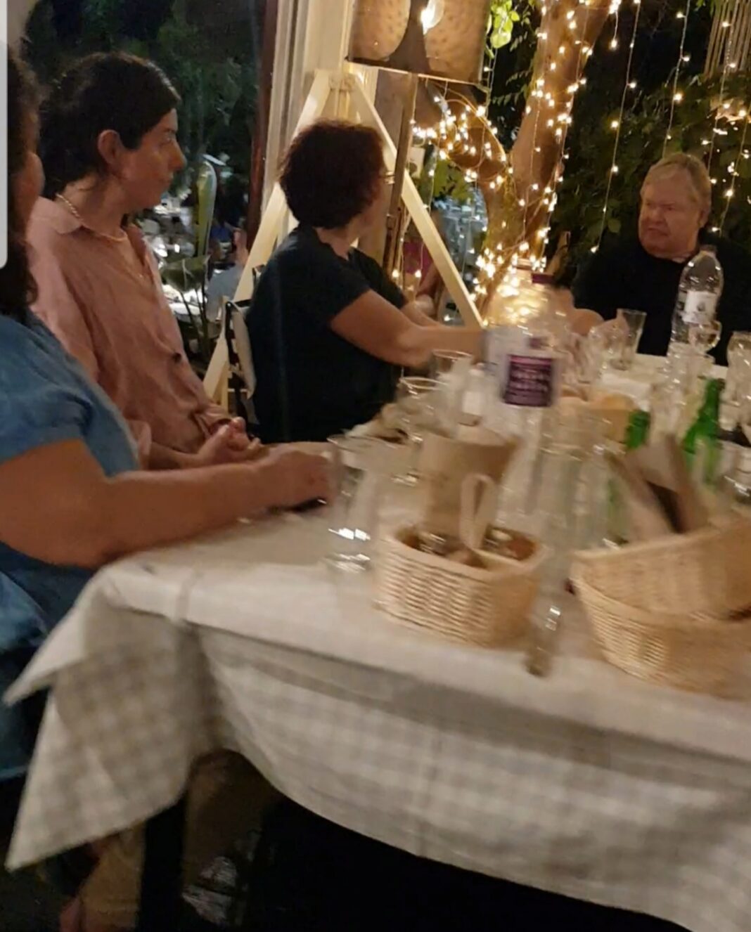 IMG-e4d44fe11c34bf4fa54c3446b63df7e0-V