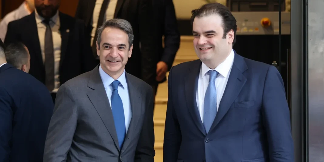 mitsotakis-pierrakakis.jpg
