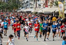 Χιλιάδες Βολιώτες πλημμύρισαν την Παραλία του Βόλου για την “Φλόγα”