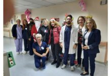 Χαμόγελα και δώρα για τα παιδιά της Παιδιατρικής Κλινικής του Αχιλλοπούλειου