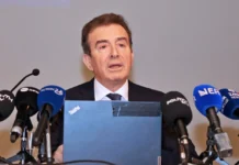 Χρυσοχοΐδης για μπλόκα αγροτών: «Καμία διάθεση βίας -Θα είμαστε όμως αμείλικτοι για λιμάνια, τελωνεία»