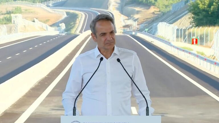 Ο Μητσοτάκης εγκαινίασε τον Ε65: Eίναι η απάντηση στην ερώτηση που πηγαίνουν τα λεφτά από το Ταμείο Ανάκαμψης