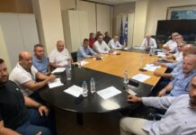 Η Περιφέρεια Θεσσαλίας διεκδικεί άμεσες λύσεις για τους χαλαζόπληκτους παραγωγούς της ΠΕ Λάρισας