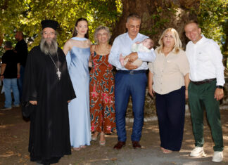 Νονός του μικρού Γιώργου στη Χρυσομηλιά ο Κουρέτας