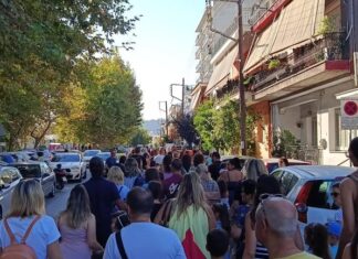 Συγκέντρωση των γονέων του 14ου Δημοτικού το απόγευμα στον Άγιο Νικόλαο