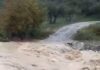 “Κόπηκε” ο δρόμος για το Λουζίνικο (video)